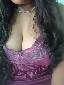 Snapshot of Anjali-bhabhi chatting on June 2026 04:31:01 AM Anjali-bhabhi online show from June 2026 04:31:01 AM