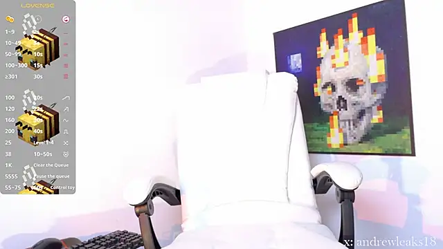 an drew18 online show from October 2025 02:29:01 PM