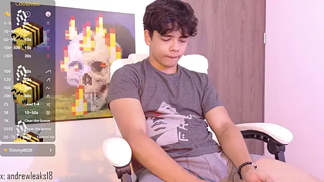 an drew18 online show from November 2025 01:34:01 PM