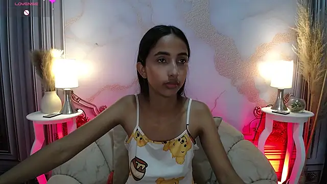 MilkyLally online show from September 2025 12:16:01 PM