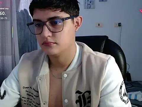 Snapshot of yesitwink_ chatting on May 2026 03:40:01 PM yesitwink online show from May 2026 03:40:01 PM