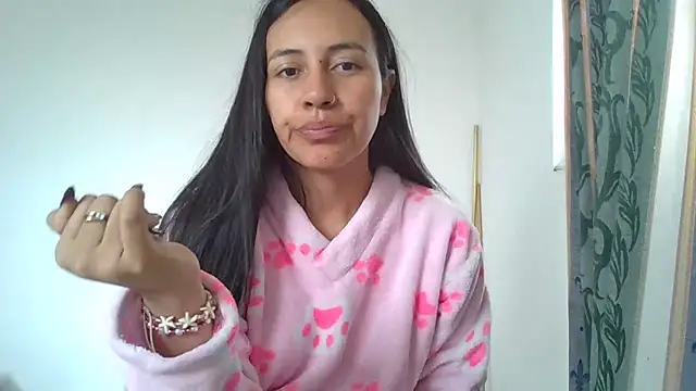 Nika Hot online show from November 2025 03:06:02 PM