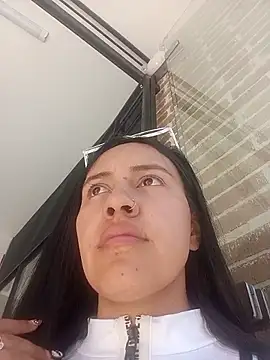 Nika Hot online show from November 2025 08:41:02 PM