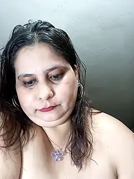 Ayma1983 online show from March 2026 07:04:02 AM