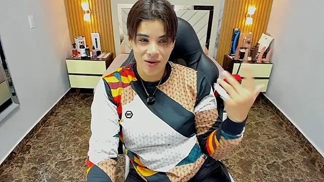 KAROLLJONES1 online show from November 2025 07:46:01 PM