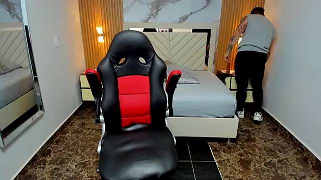 KAROLLJONES1 online show from March 2026 12:27:01 PM