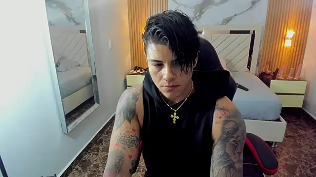 KAROLLJONES1 online show from July 2026 12:30:02 PM