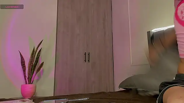 Ice Princess  online show from October 2025 06:13:02 AM