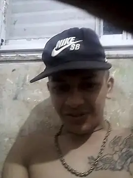 Snapshot of Ariihot chatting on November 2025 05:29:02 AM Ariihot online show from November 2025 05:29:02 AM