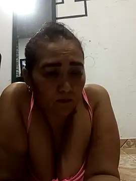 linda luna29 online show from September 2025 12:47:02 AM