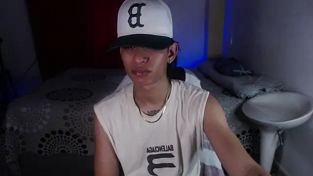 Snapshot of sung_yol chatting on November 2025 09:36:02 PM sung yol online show from November 2025 09:36:02 PM