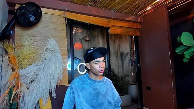 AlanCutee online show from January 2026 11:36:01 AM