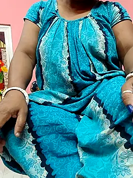Cute-Swewty online show from June 2026 02:37:02 PM