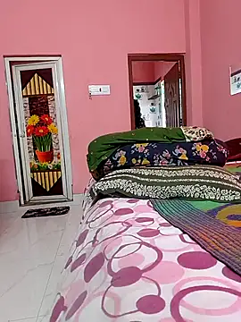 Cute-Swewty online show from July 2026 07:43:01 AM