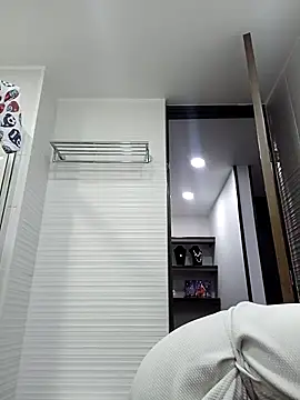 Esmeralda333 online show from October 2025 08:15:01 PM