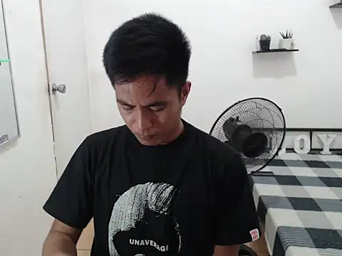 Lloyd wintours online show from October 2025 07:18:01 PM