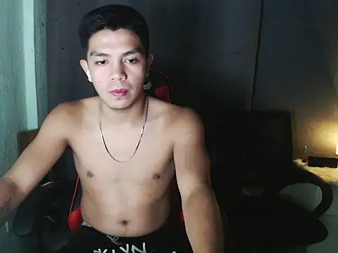 Snapshot of Hunky_paul chatting on July 2026 06:32:01 PM Hunky paul online show from July 2026 06:32:01 PM