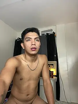 Snapshot of Hunky_paul chatting on July 2026 03:07:01 PM Hunky paul online show from July 2026 03:07:01 PM