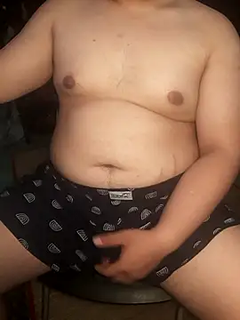 MinhTuan2002 online show from November 2025 01:07:02 AM