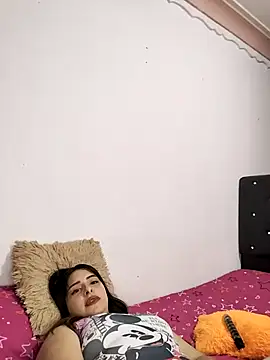 Nahomy cm online show from September 2025 11:15:02 PM