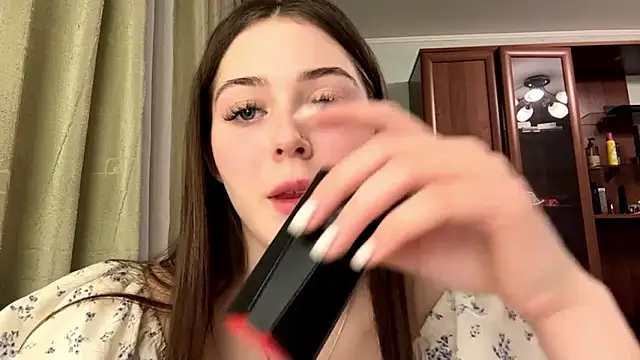 Adel strongwoman online show from February 2026 05:13:02 PM