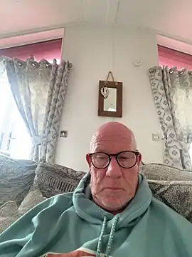 philefc online show from October 2025 12:08:02 PM