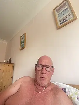 Snapshot of philefc chatting on July 2026 02:13:01 PM philefc online show from July 2026 02:13:01 PM