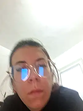 Anayssa  online show from February 2026 06:59:02 PM