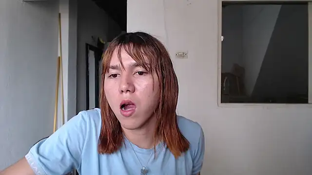 Snapshot of Dolly_Peach_ chatting on September 2025 07:36:01 PM Dolly Peach online show from September 2025 07:36:01 PM