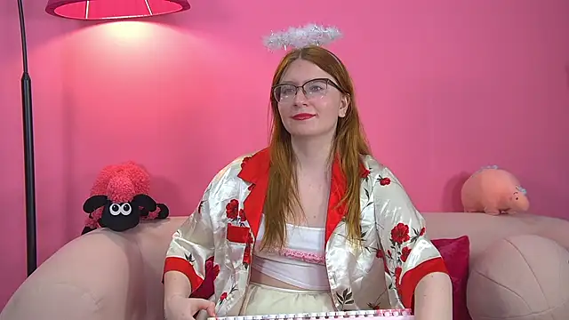 AliceAllisons online show from September 2025 06:40:02 PM