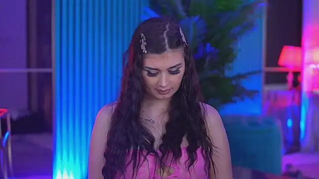 KendraMoon online show from December 2025 03:54:02 PM