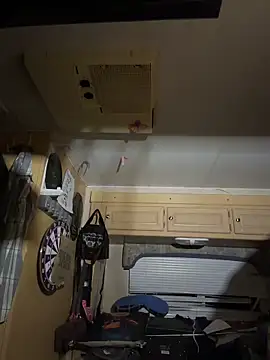 Snapshot of high3ndlowlife chatting on March 2026 07:56:01 AM high3ndlowlife online show from March 2026 07:56:01 AM