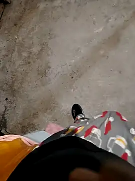 Alaver2587 online show from February 2026 02:08:02 AM