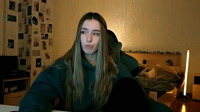 Snapshot of yourrdanceteacher chatting on January 2026 07:45:01 PM yourrdanceteacher online show from January 2026 07:45:01 PM