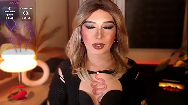 mslilly croft online show from April 2026 05:54:01 PM