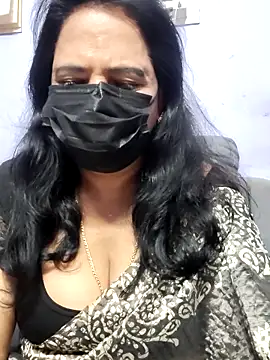 mallu-lover online show from October 2025 01:45:01 PM