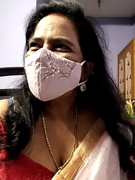 mallu-lover online show from December 2025 05:46:01 AM