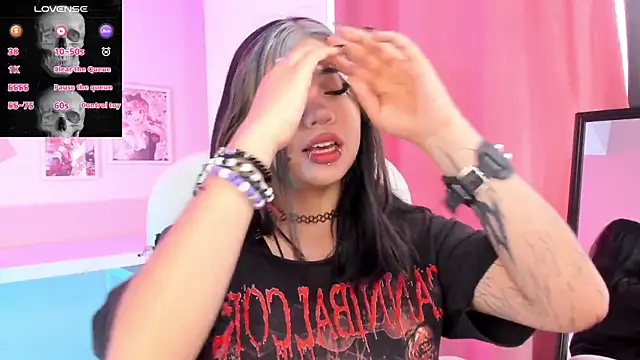 pinkk deemon online show from October 2025 02:12:02 PM