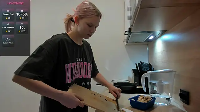  Gentle Angel Melissa  online show from October 2025 04:06:02 PM