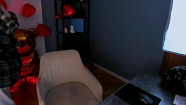 Snapshot of JaneByrd chatting on February 2026 02:34:01 PM JaneByrd online show from February 2026 02:34:01 PM