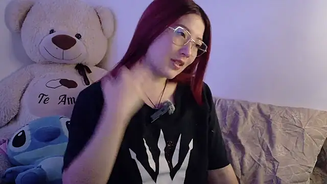 lunnaa  online show from November 2025 05:43:01 AM