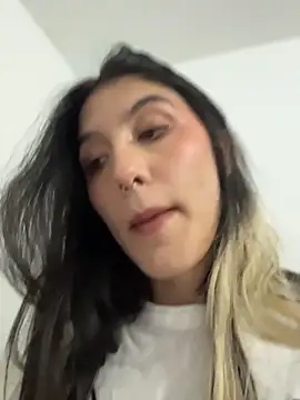 Snapshot of Sweetlolita chatting on December 2025 11:12:02 PM Sweetlolita online show from December 2025 11:12:02 PM