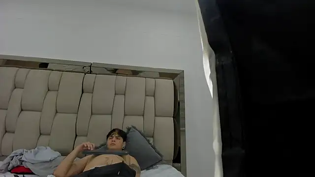 Mollyxketa1  online show from October 2025 02:53:02 AM