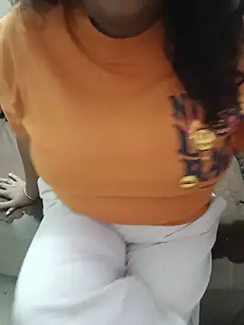 Snapshot of Bhabhiji1 chatting on May 2026 01:40:02 PM Bhabhiji1 online show from May 2026 01:40:02 PM