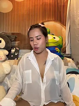 Snapshot of Kath_C chatting on June 2026 06:06:01 AM Kath C online show from June 2026 06:06:01 AM