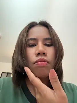 Snapshot of Kath_C chatting on June 2026 06:40:02 AM Kath C online show from June 2026 06:40:02 AM