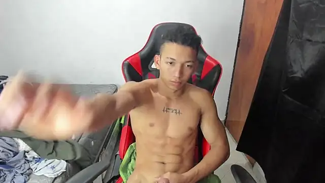 JuanchiT66 online show from February 2026 03:49:02 AM