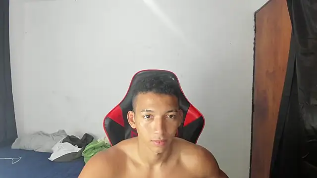 JuanchiT66 online show from March 2026 01:20:01 AM