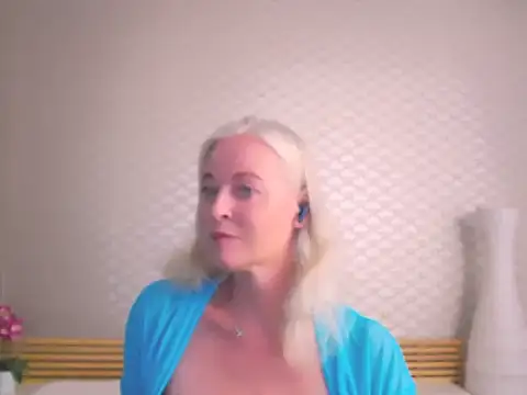 Anais Janson online show from August 2026 04:10:02 PM