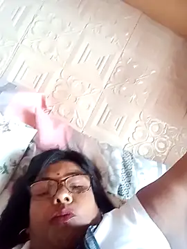 mileesha online show from December 2024 11:33:01 AM